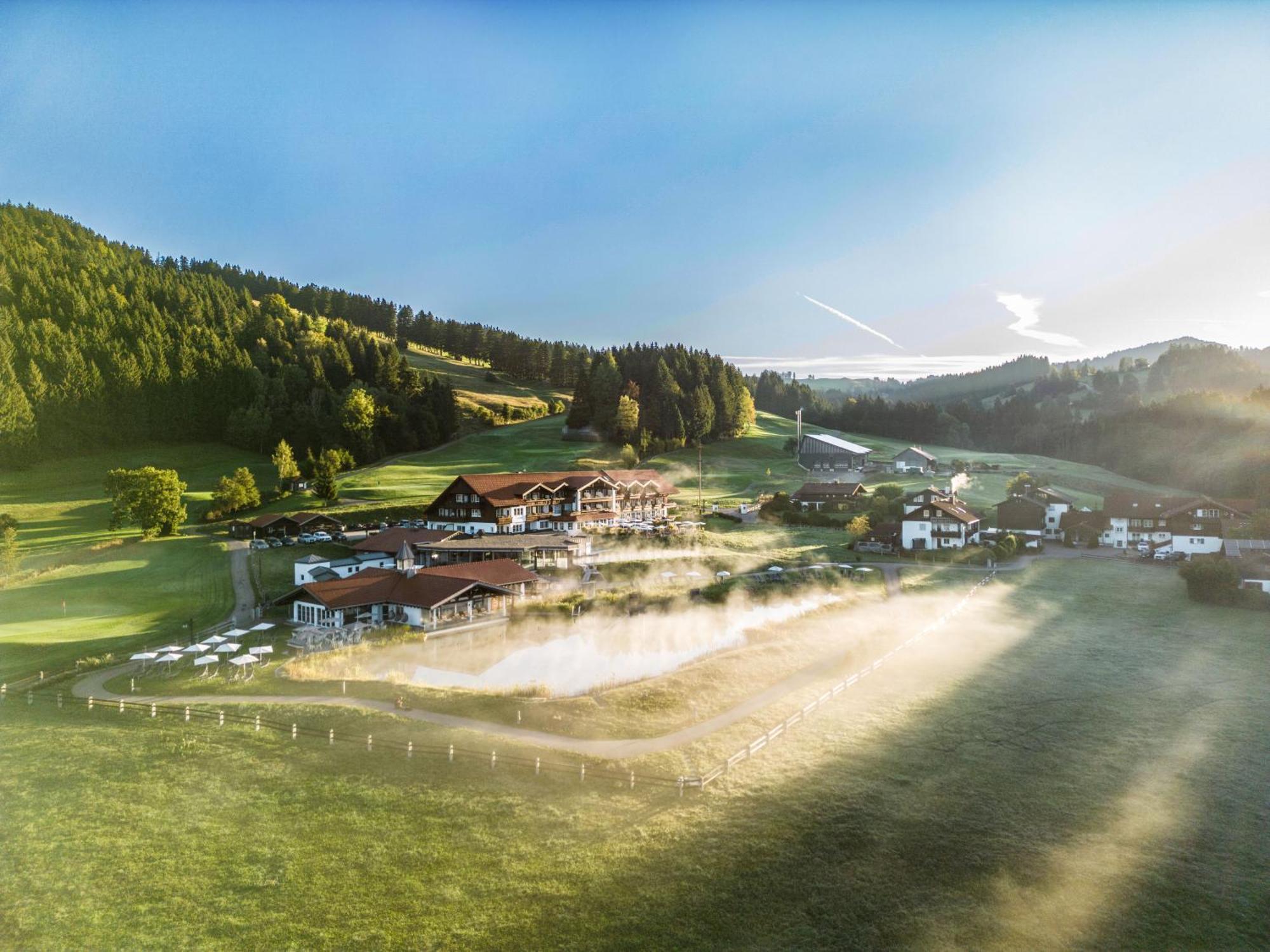 Haubers Naturresort Gutshof Оберштауфен Экстерьер фото