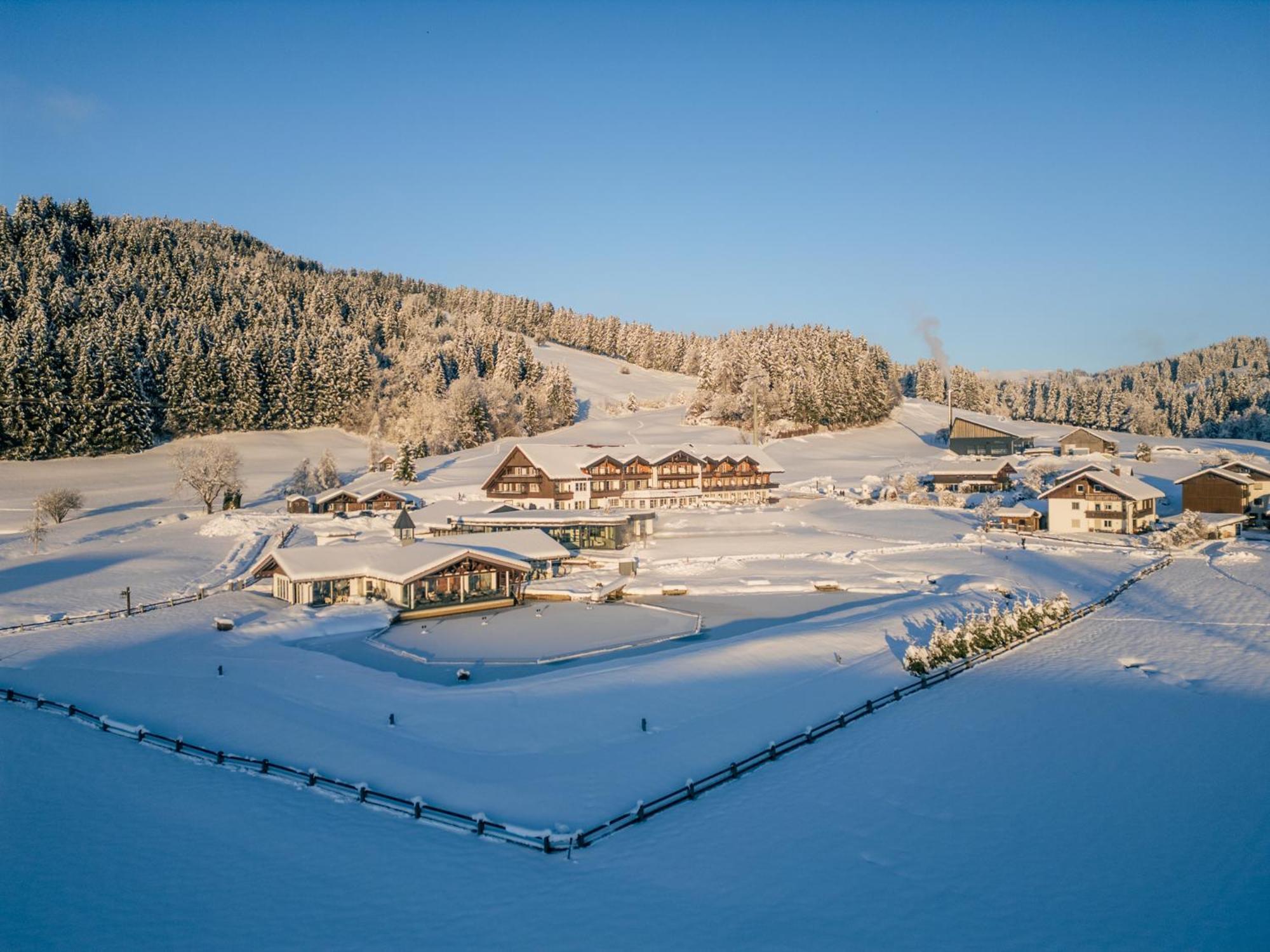 Haubers Naturresort Gutshof Оберштауфен Экстерьер фото