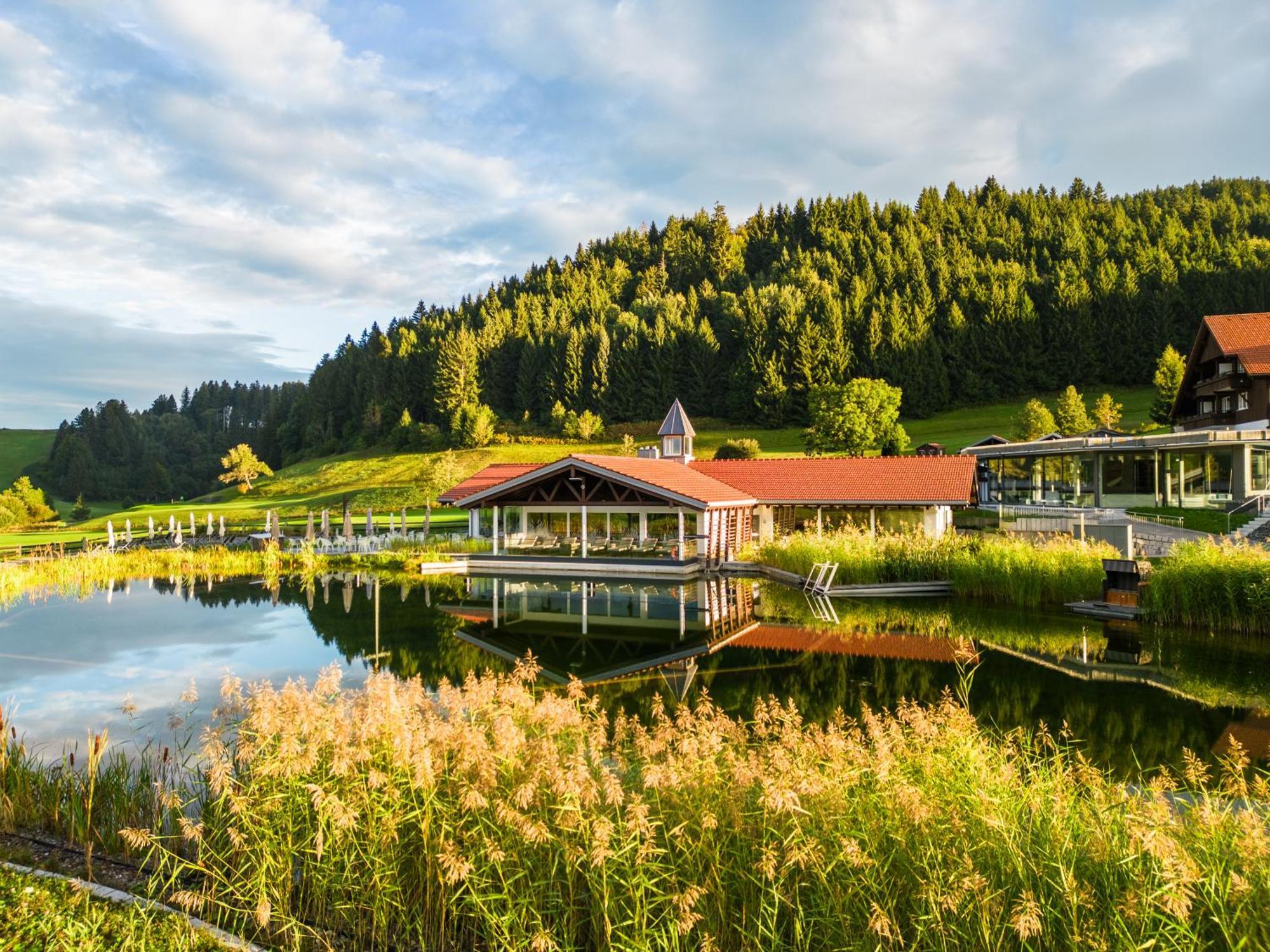 Haubers Naturresort Gutshof Оберштауфен Экстерьер фото